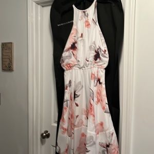 White House black market sleeveless dress